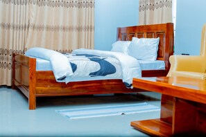 Executive Suite, Garden View