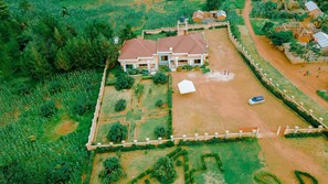 Exterior - MARK-A VACATION HOME (Kasulu)