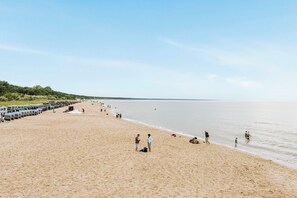 Beach - Apartment Moin & Meer - 3min to the beach, terrace, parking & great design (Trassenheide)