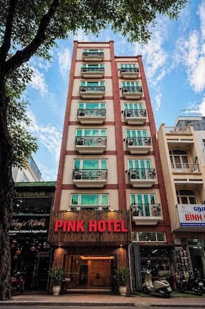 Front of property - Pink Boutique Ben Thanh Hotel (Ho Chi Minh City)