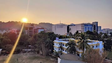 Apartment, 2 Bedrooms, Accessible, Balcony | Exterior