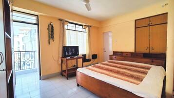 Apartment, 2 Bedrooms, Accessible, Balcony | 2 bedrooms