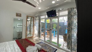 Studio – deluxe, bakgårdsutsikt | Oppholdsområde