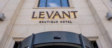 Facciata della struttura