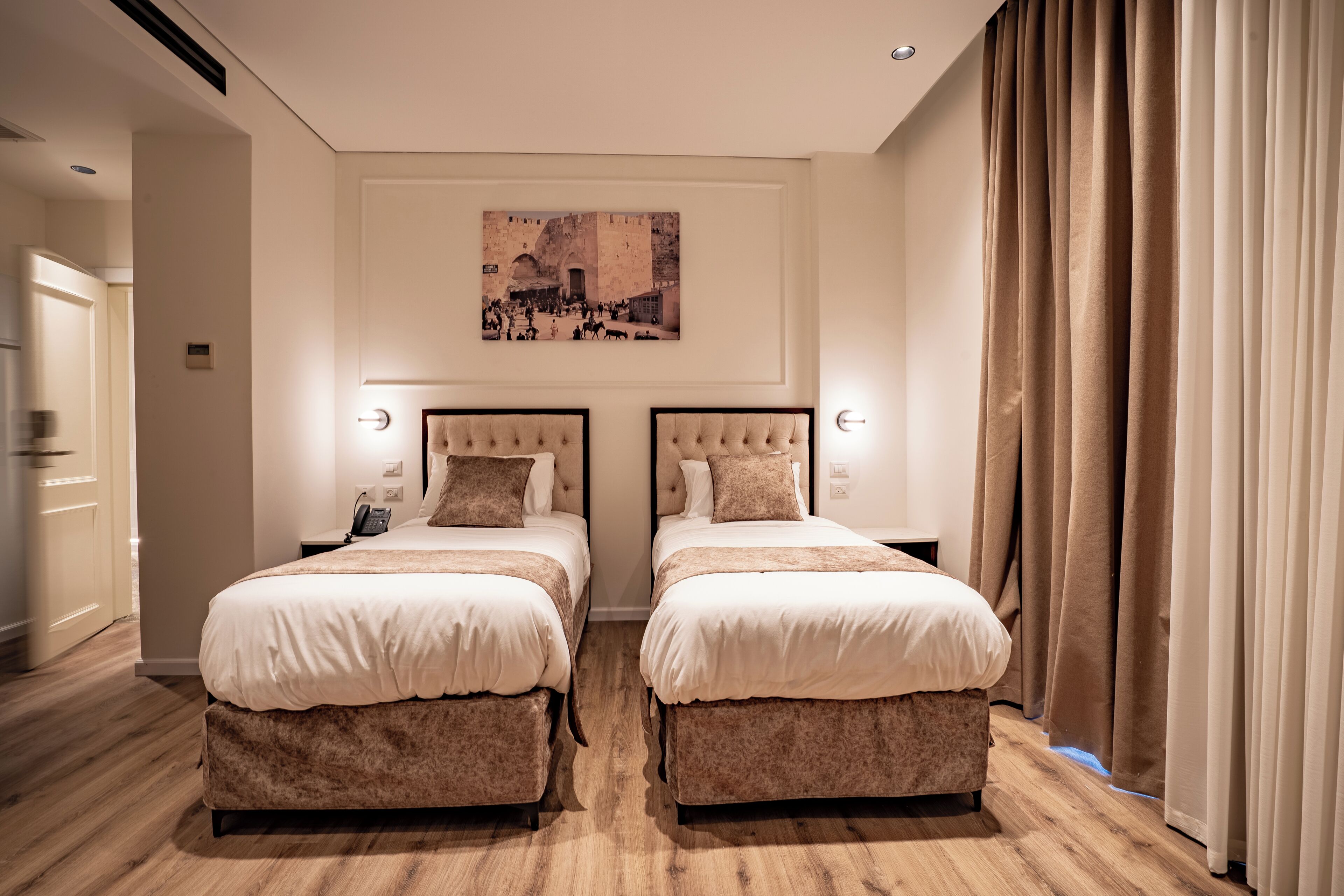 Desk, iron/ironing board, free WiFi