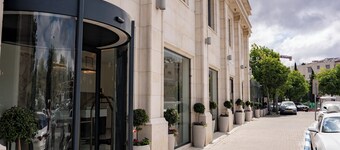 Levant Hotel