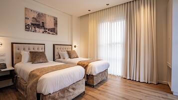 Desk, iron/ironing board, free WiFi