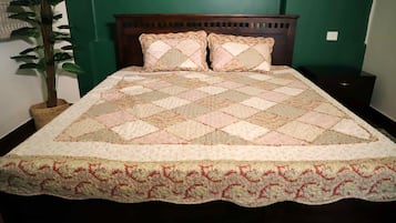 1 Schlafzimmer, Bügeleisen/Bügelbrett, WLAN, Bettwäsche