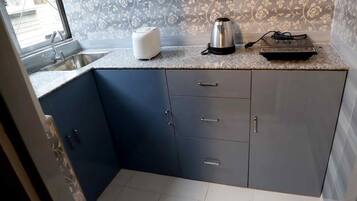 Microonde, forno, piano cottura