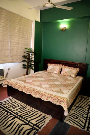 1 camera, ferro/asse da stiro, Wi-Fi, lenzuola