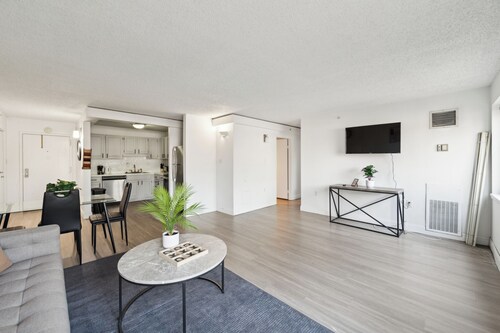 Legacy at Imperial Village 201 I 2 Bed 2 Bath