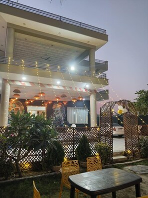 Front of property - GoBravo 11 6BHK Farm with Pool Sohna Road Gurgaon  (Sohna)