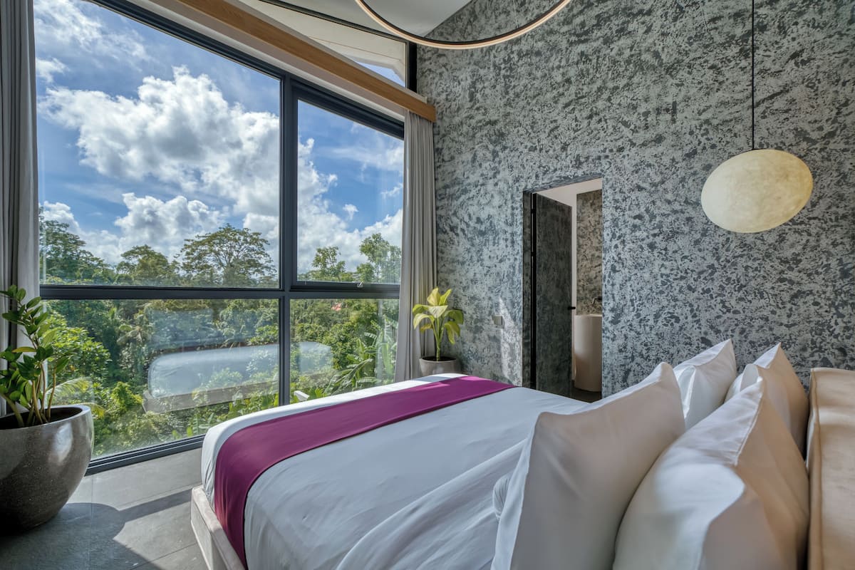 Deluxe Villa, Lanai, Pool View | Minibar, in-room safe, desk, free WiFi