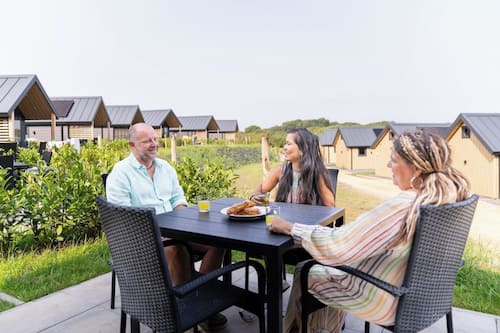 House | Outdoor dining