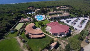 Exterior - Cosy apartment for 4 guests with pool, WIFI, A/C, TV and pets allowed (Arborea)
