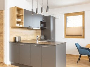 Microwave, dishwasher, highchair