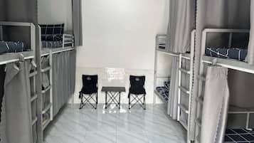 1 chambre, bureau, Wi-Fi, draps fournis