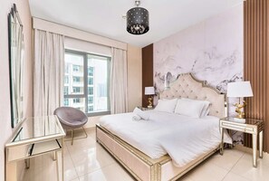 Apartment, Balcony | 1 bedroom, iron/ironing board, free WiFi - Bellavista-Striking-1Bedroom with Annex (Dubai)
