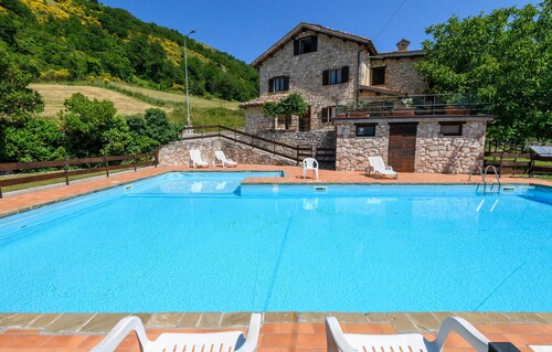 Bel appartement à Montemonaco