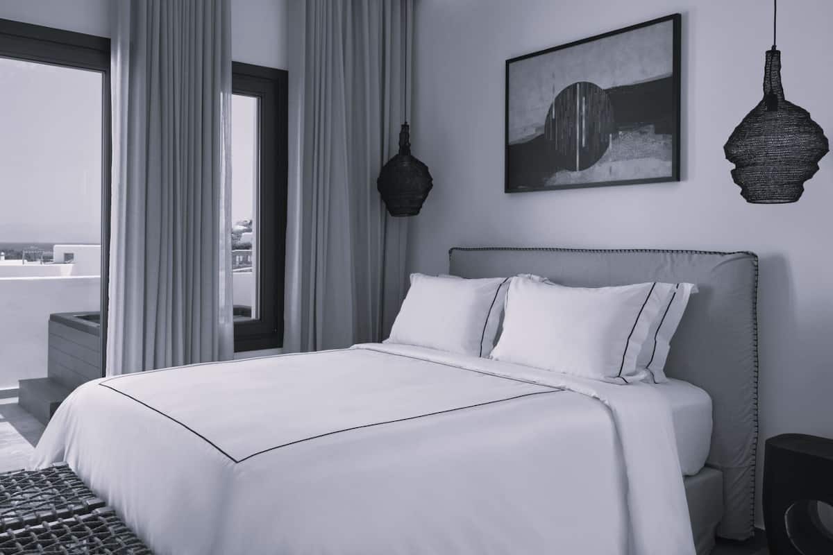 1 bedroom, in-room safe, blackout drapes, soundproofing