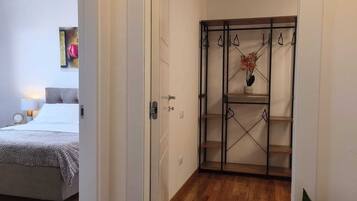 2 Schlafzimmer, Bügeleisen/Bügelbrett, Reisekinderbett, WLAN