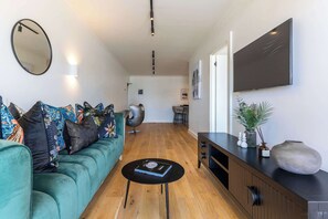 TV, offices