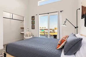 3 Schlafzimmer, Reisekinderbett, kostenloses WLAN, Bettwäsche