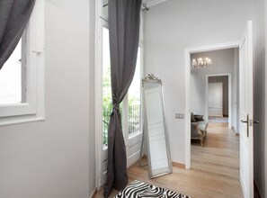 Interior - ISLAND - Bright and spacious apartment (Barcelona)