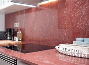 Private kitchen - ISLAND - Bright and spacious apartment (Barcelona)