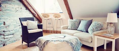 アパートメント | リビング エリア | テレビ