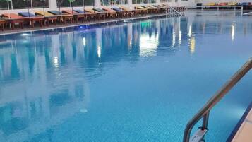 Seasonal outdoor pool
