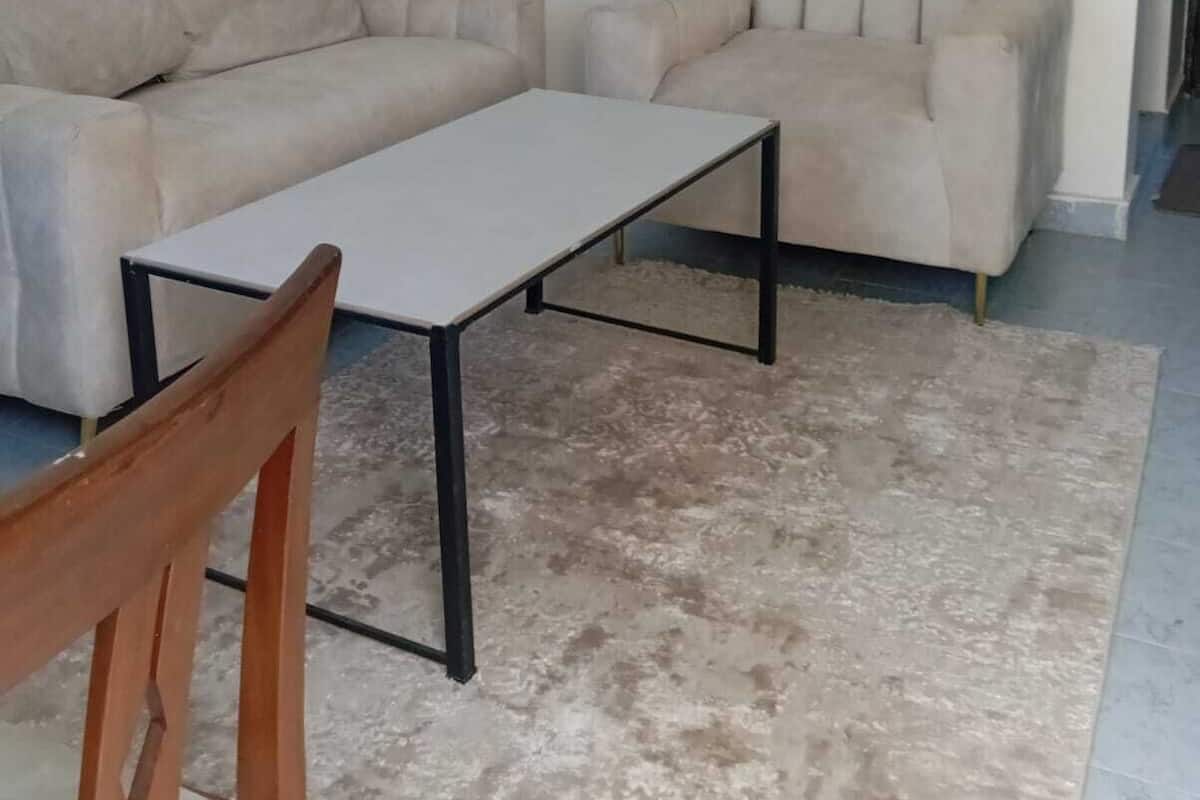 TV connectée de 64 pouces avec chaßnes par satellite
