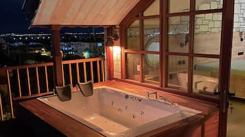 Superior Room, Balcony, Mountain View