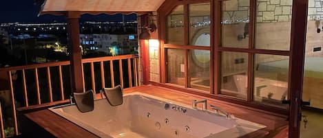 Superior Room, Balcony, Mountain View | In-room safe, laptop workspace, free WiFi