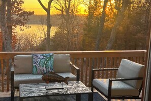 House (4 Bedrooms) | Interior - Luxury Lake Home, Amazing Views, Resort Amenities (Osage Beach)