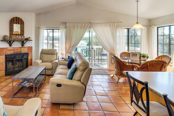 單棟房屋 (3 Bedrooms) | 內部