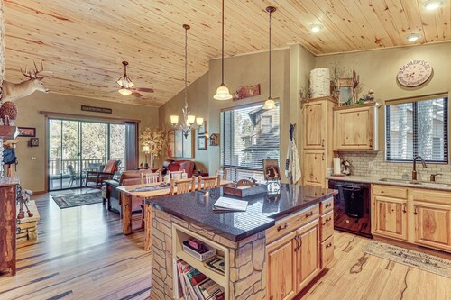 Rustic Retreat w/ Spacious Deck in Show Low!