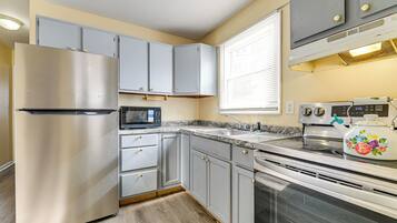 House (3 Bedrooms) | Front of property