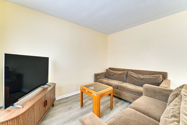 House (3 Bedrooms) | Interior - Near Hospitals: Home w/ Yard in Albany! (Albany)