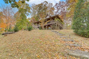 House (1 Bedroom) | Interior - Secluded Mtn-view Retreat in Mars Hill (Mars Hill)