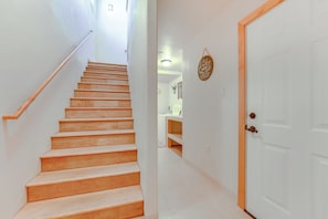 House (1 Bedroom) | Interior - 2 Mi to Dinosaur Journey Museum: Mtn-view Haven! (Fruita)