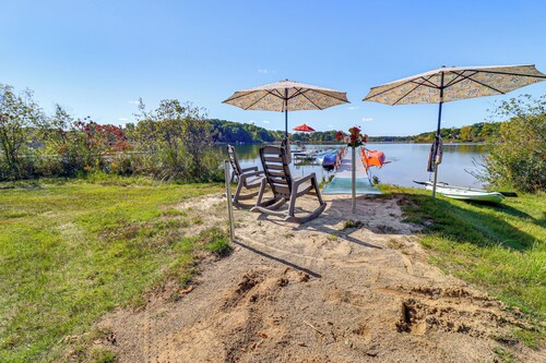 Goose Lake Home: 13 Mi to Michigan Int'l Speedway