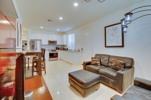 Apartment (1 Bedroom) | Interior