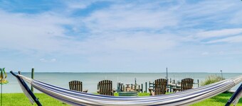 Patio & Yard: Potomac River Retreat in Hague