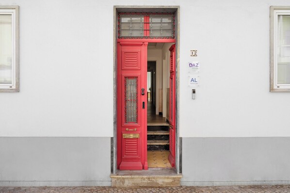 Front of property - Faro DAZ House by Get Your Stay (Faro)