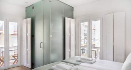 Faro DAZ House by Get Your Stay