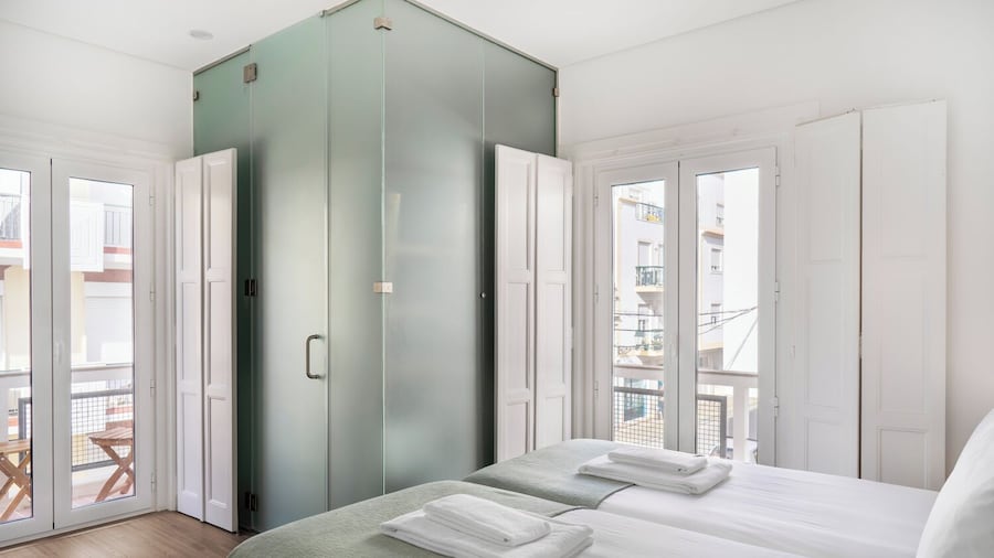 Faro DAZ House by Get Your Stay