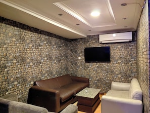 Poolside bar - Aotel Hotel Lagos Ikeja (Lagos)
