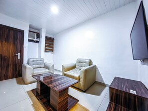 Junior Suite, City View