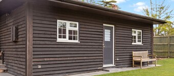 Crazy Fox Garden Cabin - From 120 Per Night